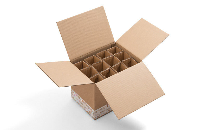 Versandverpackung für Trinkflaschen braun