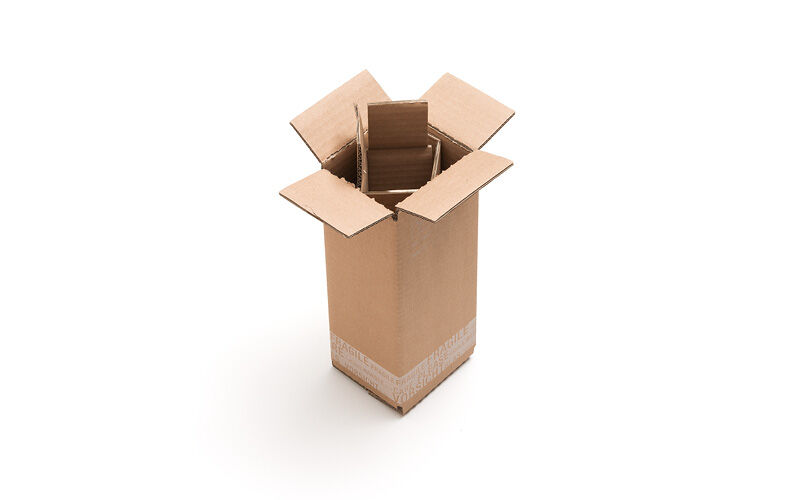 Postversandpackung für kleine Flaschen braun